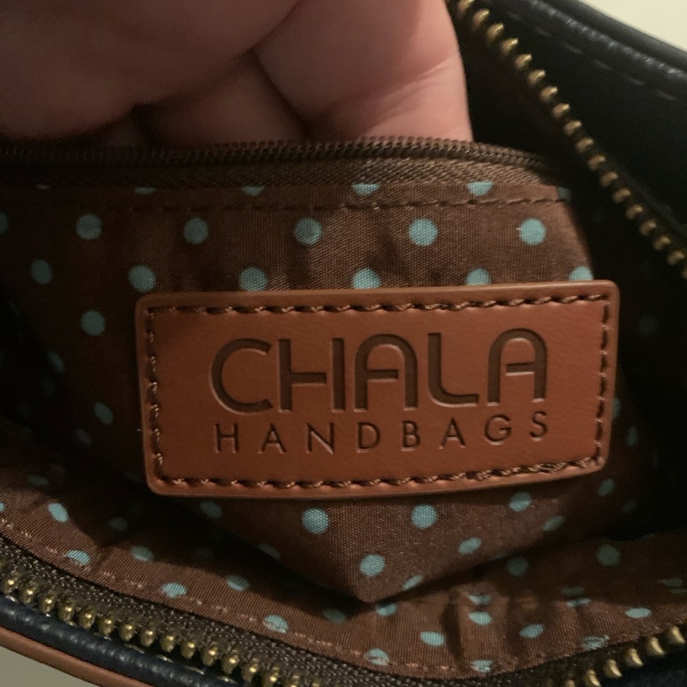 Chala Black and Brown Horse Design Women's crossbody bag - Picture 6 of 7